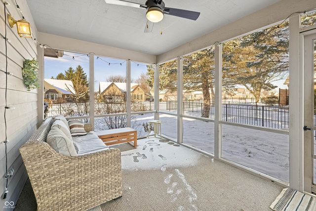 11927 Halla Place, Fishers, IN 46038