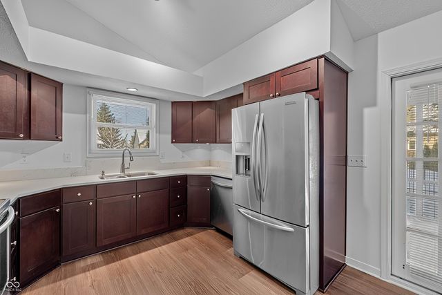 11927 Halla Place, Fishers, IN 46038