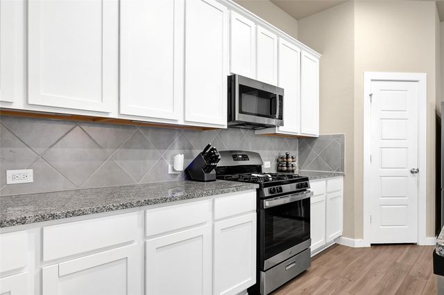 15015 Old Horseshoe Lake Drive, Cypress, TX 77433