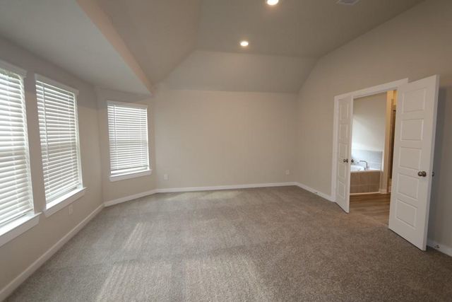 15015 Old Horseshoe Lake Drive, Cypress, TX 77433