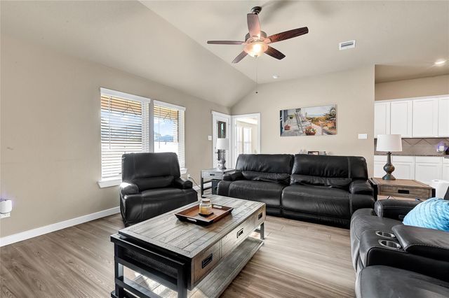 15015 Old Horseshoe Lake Drive, Cypress, TX 77433