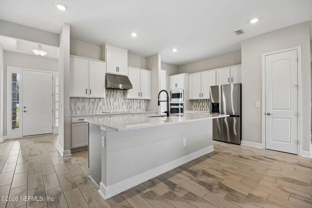 85177 SANDY RIDGE Loop, Yulee, FL 32097