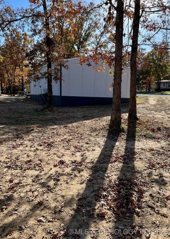 18 Nakomis Court, Canadian, OK 74425