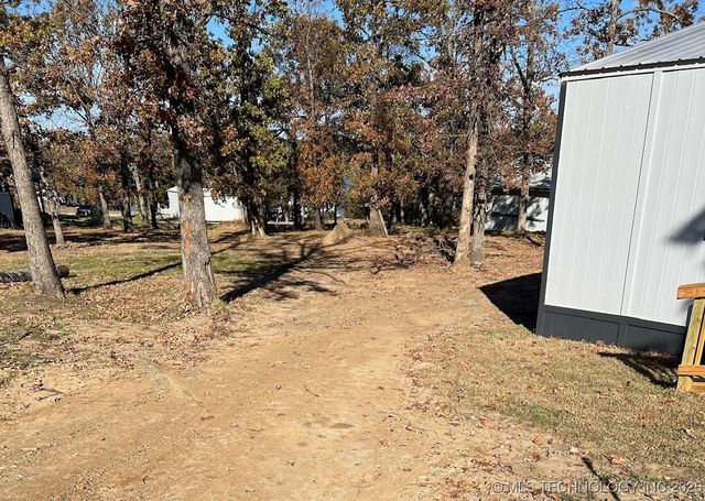 18 Nakomis Court, Canadian, OK 74425