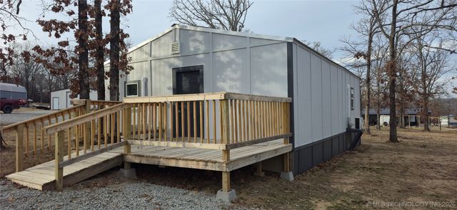 18 Nakomis Court, Canadian, OK 74425