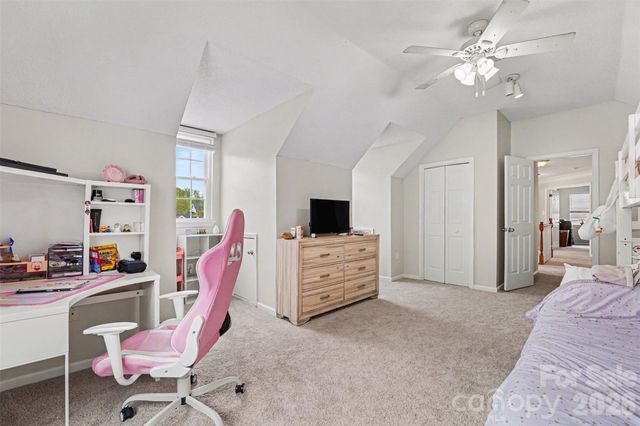 10529 Old Bridge Lane, Charlotte, NC 28269