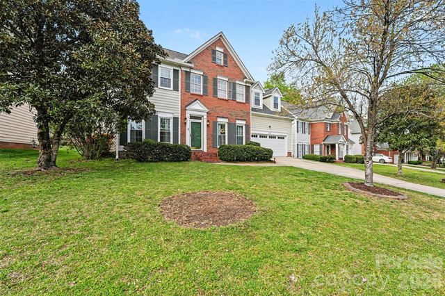 10529 Old Bridge Lane, Charlotte, NC 28269