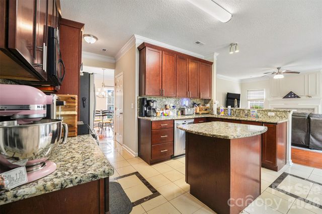 10529 Old Bridge Lane, Charlotte, NC 28269