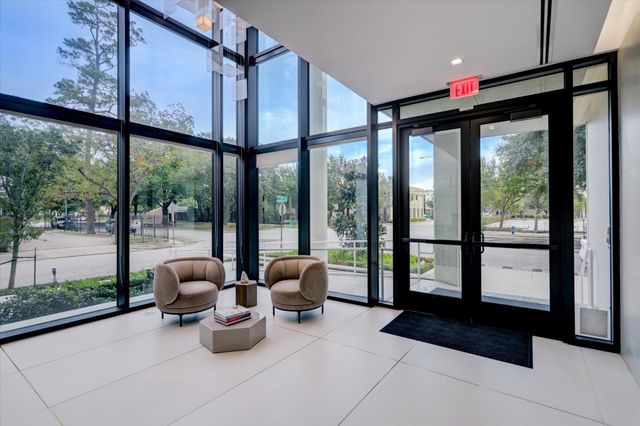 5104 Caroline Street 403, Houston, TX 77004