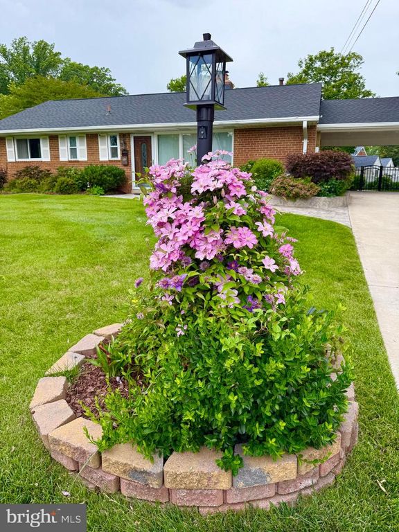 5413 IVES PL, Springfield, VA 22151