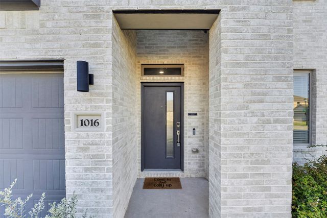 1016 Mamavic Lane, Royse City, TX 75189