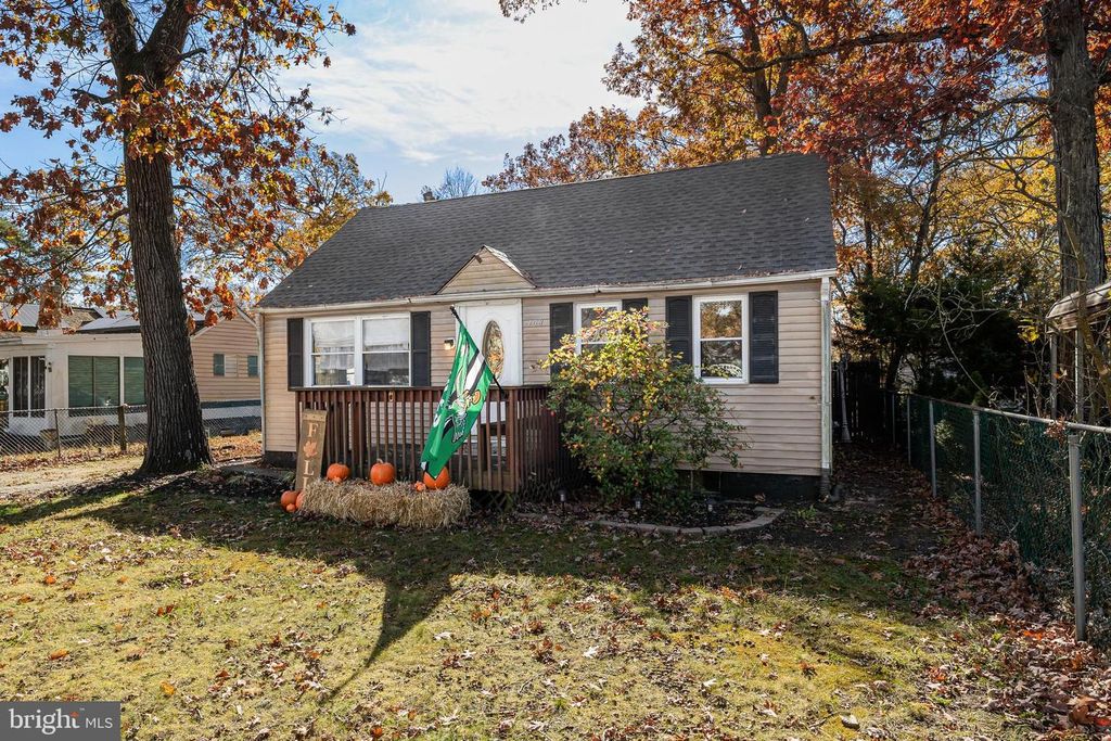 Image 2 of property listing at 108 E 12TH AVE, Pine Hill, NJ 08021