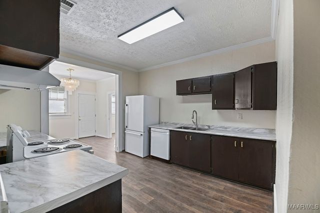 2200 Windsor Avenue, Montgomery, AL 36107