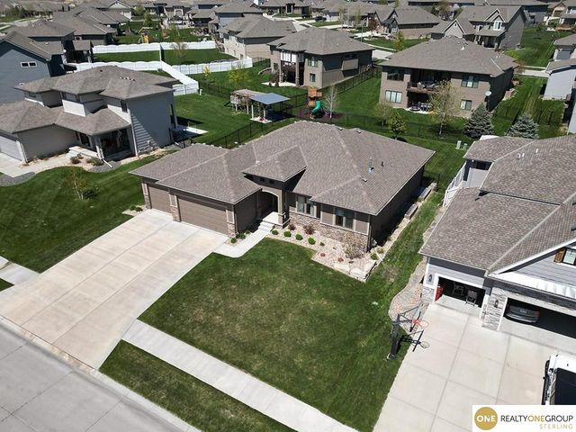 10639 S 189th Street, Omaha, NE 68136