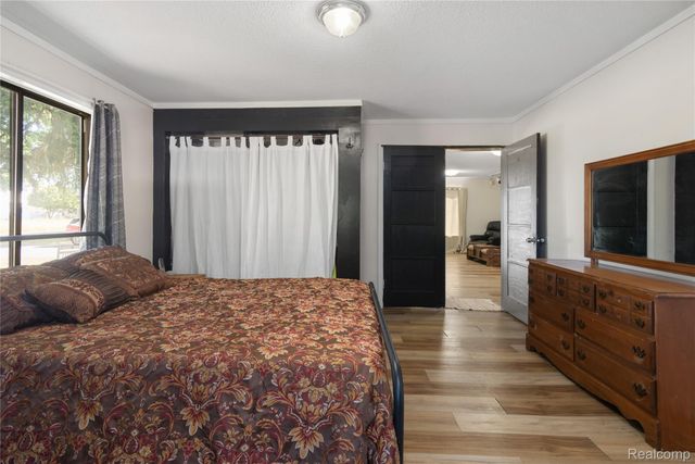 435 E Girard Road, Girard Township, MI 49036