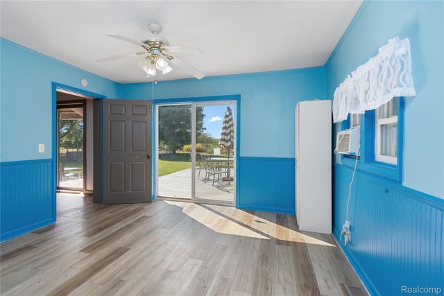 435 E Girard Road, Girard Township, MI 49036