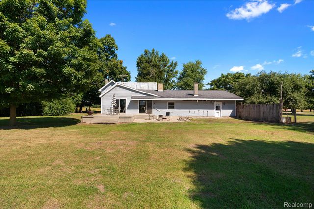 435 E Girard Road, Girard Township, MI 49036