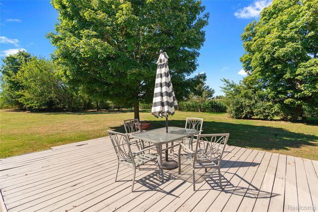 435 E Girard Road, Girard Township, MI 49036