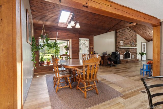 435 E Girard Road, Girard Township, MI 49036