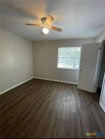 131 Regency Avenue, Victoria, TX 77904