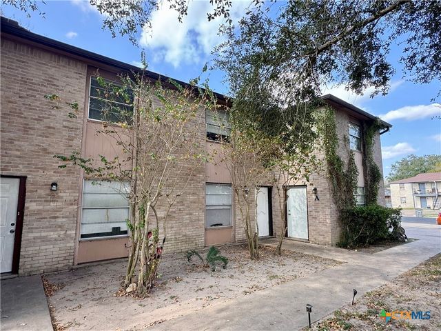 131 Regency Avenue, Victoria, TX 77904