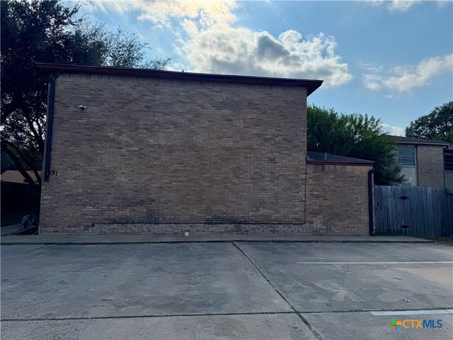131 Regency Avenue, Victoria, TX 77904
