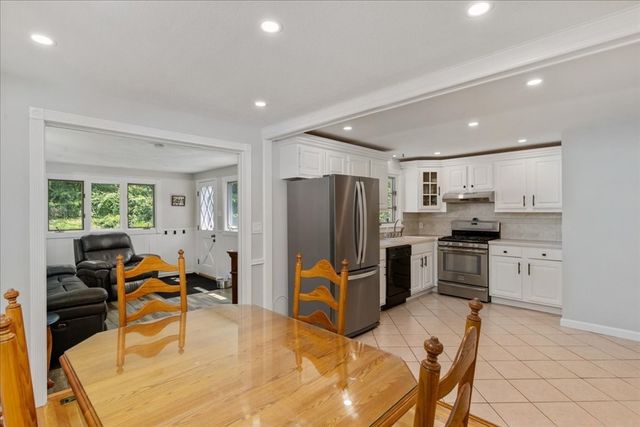 40 Bradford, Tewksbury, MA 01876