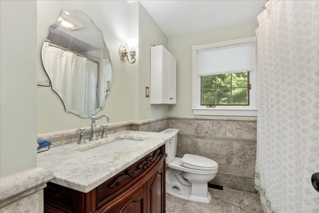 40 Bradford, Tewksbury, MA 01876