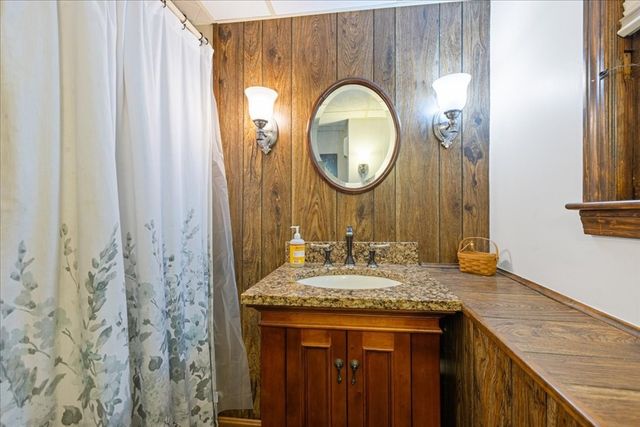 40 Bradford, Tewksbury, MA 01876