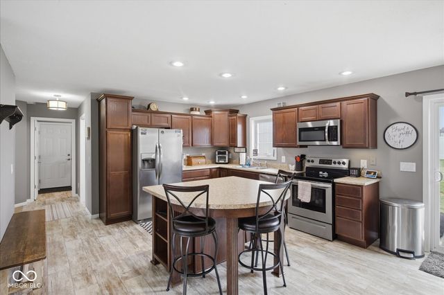 937 E Hendricks Street, Greensburg, IN 47240