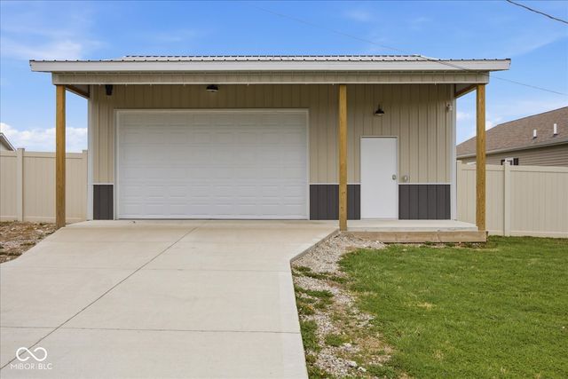 937 E Hendricks Street, Greensburg, IN 47240