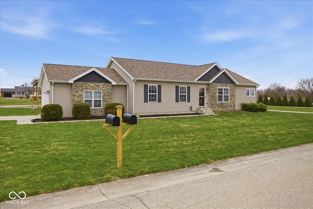 937 E Hendricks Street, Greensburg, IN 47240