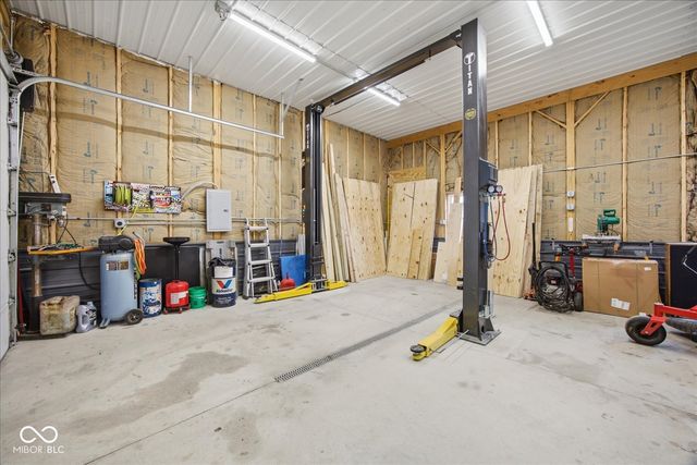 937 E Hendricks Street, Greensburg, IN 47240