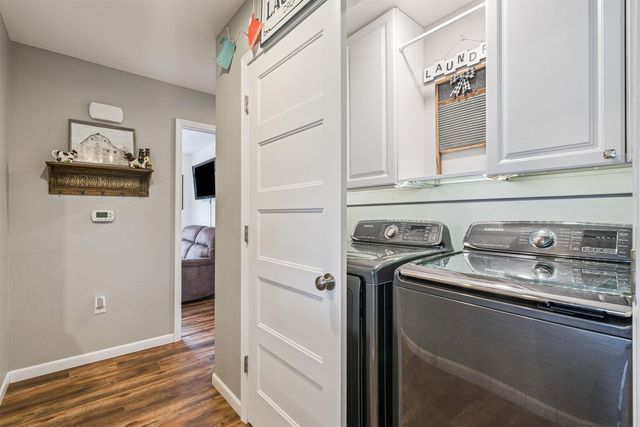 724 Grindstone Circle, Waterloo, IA 50702