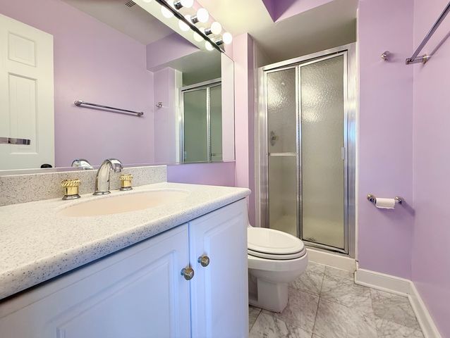 1846 Mission Hills Lane, Northbrook, IL 60062
