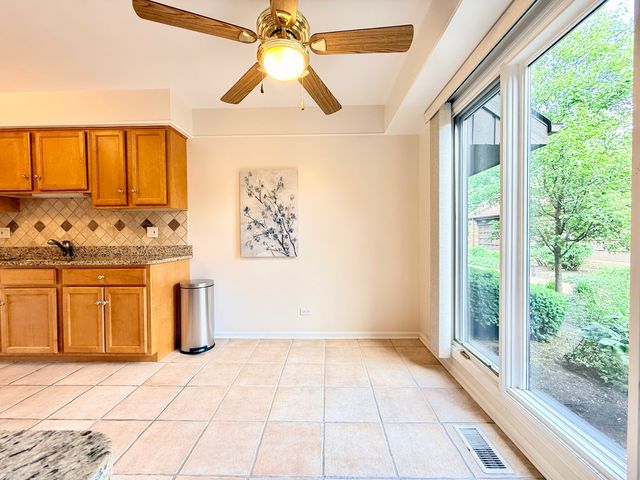 1846 Mission Hills Lane, Northbrook, IL 60062