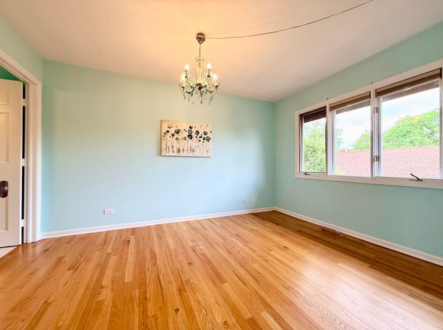 1846 Mission Hills Lane, Northbrook, IL 60062