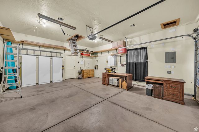 861 N 300 E, Hurricane, UT 84737