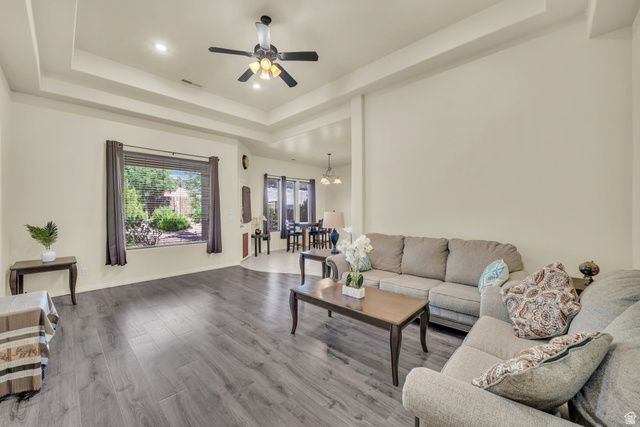 861 N 300 E, Hurricane, UT 84737