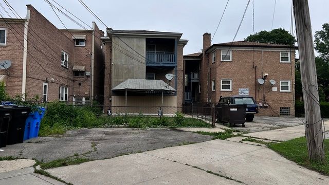 5158 N Elston Avenue 3, Chicago, IL 60630