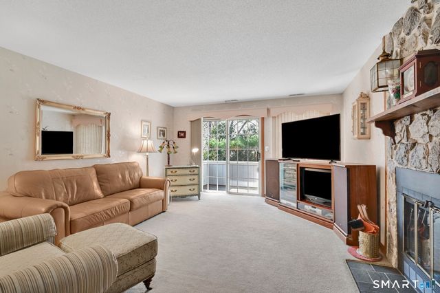 1001 Misty Meadow Lane 1001, South Windsor, CT 06074