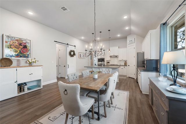 368 Founders RDG, Dripping Springs, TX 78620