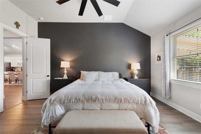 368 Founders RDG, Dripping Springs, TX 78620