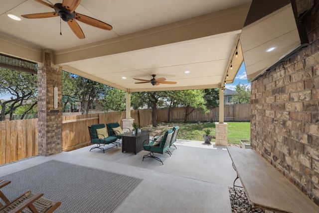 368 Founders RDG, Dripping Springs, TX 78620