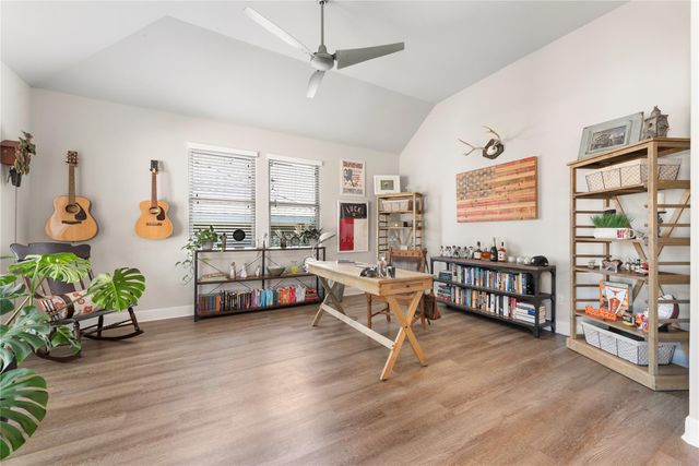 368 Founders RDG, Dripping Springs, TX 78620