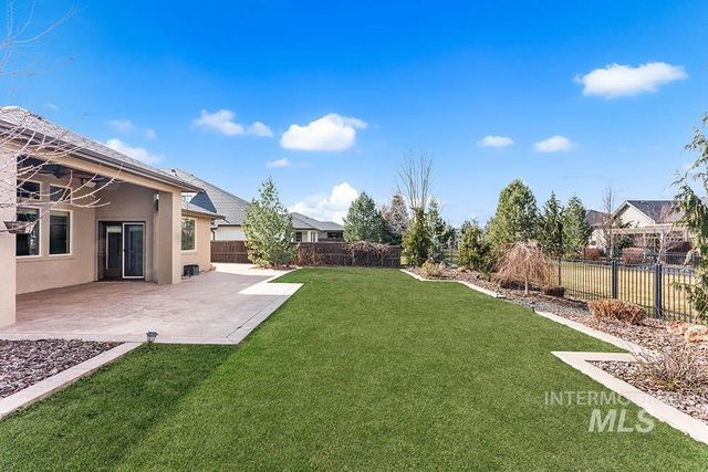 3488 W Sand Wedge St, Meridian, ID 83646