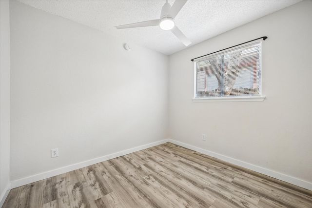 904 Sirocco DR A, Austin, TX 78745
