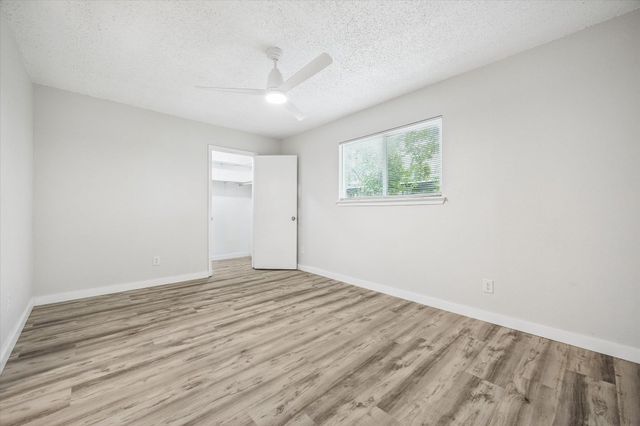 904 Sirocco DR A, Austin, TX 78745