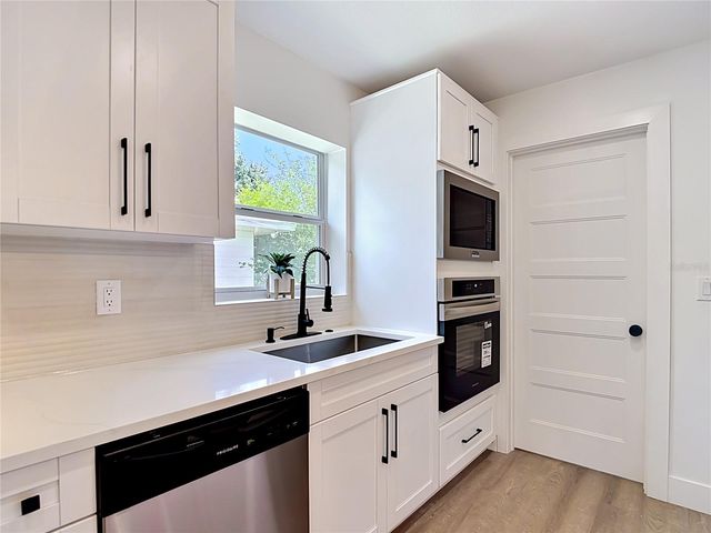 5013 S HESPERIDES STREET, Tampa, FL 33611