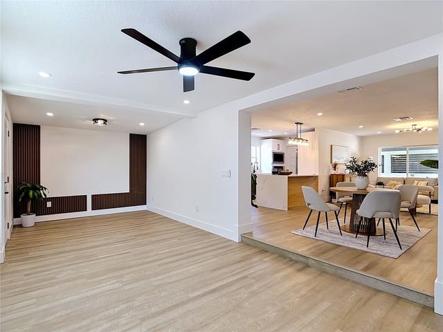 5013 S HESPERIDES STREET, Tampa, FL 33611